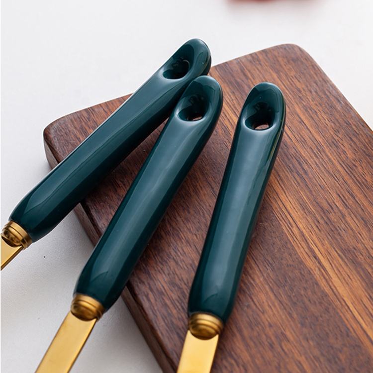 Gold Utensils Tools with Stand ( 6 Pieces )