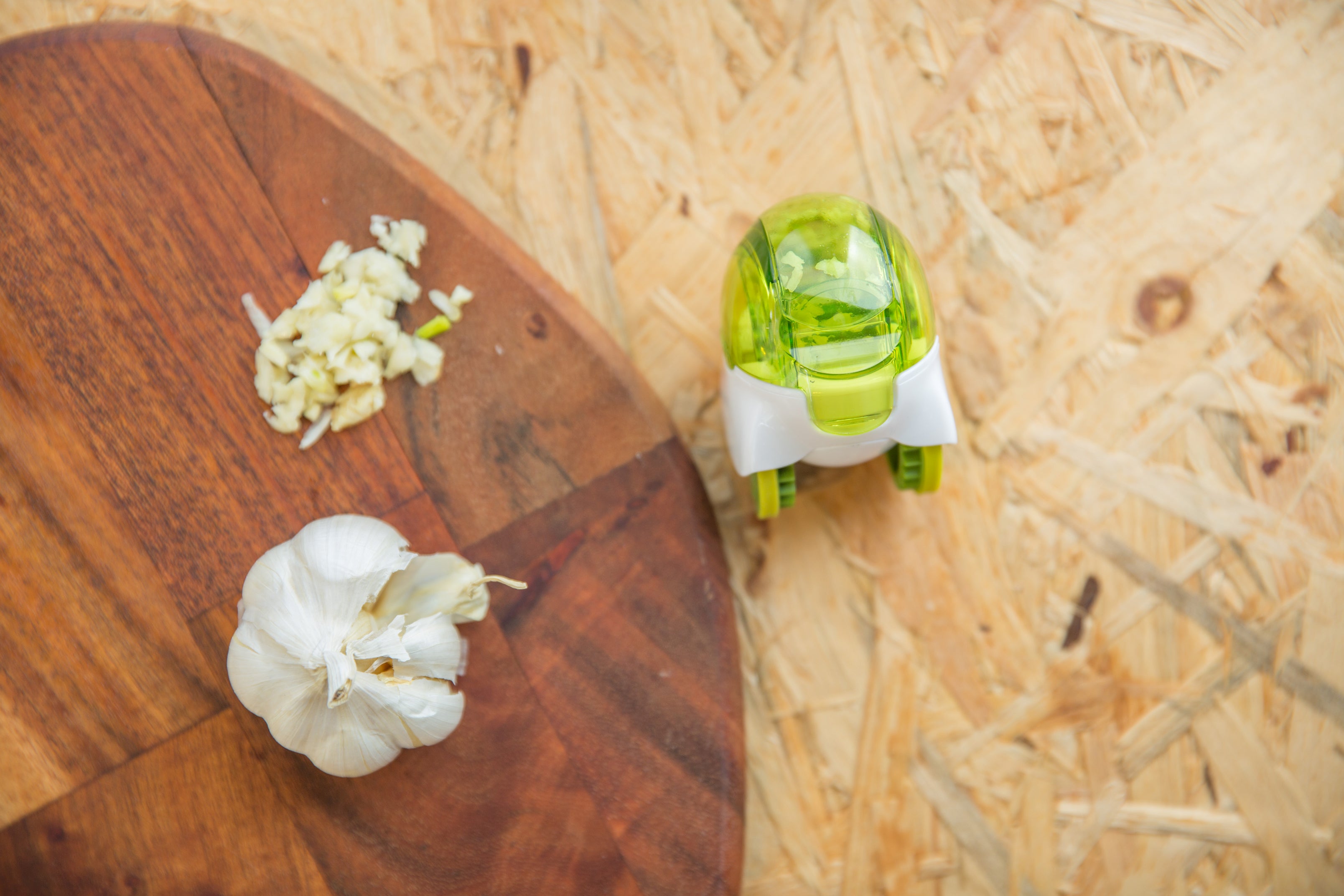 Garliczoom Garlic Chopper - Chef'n